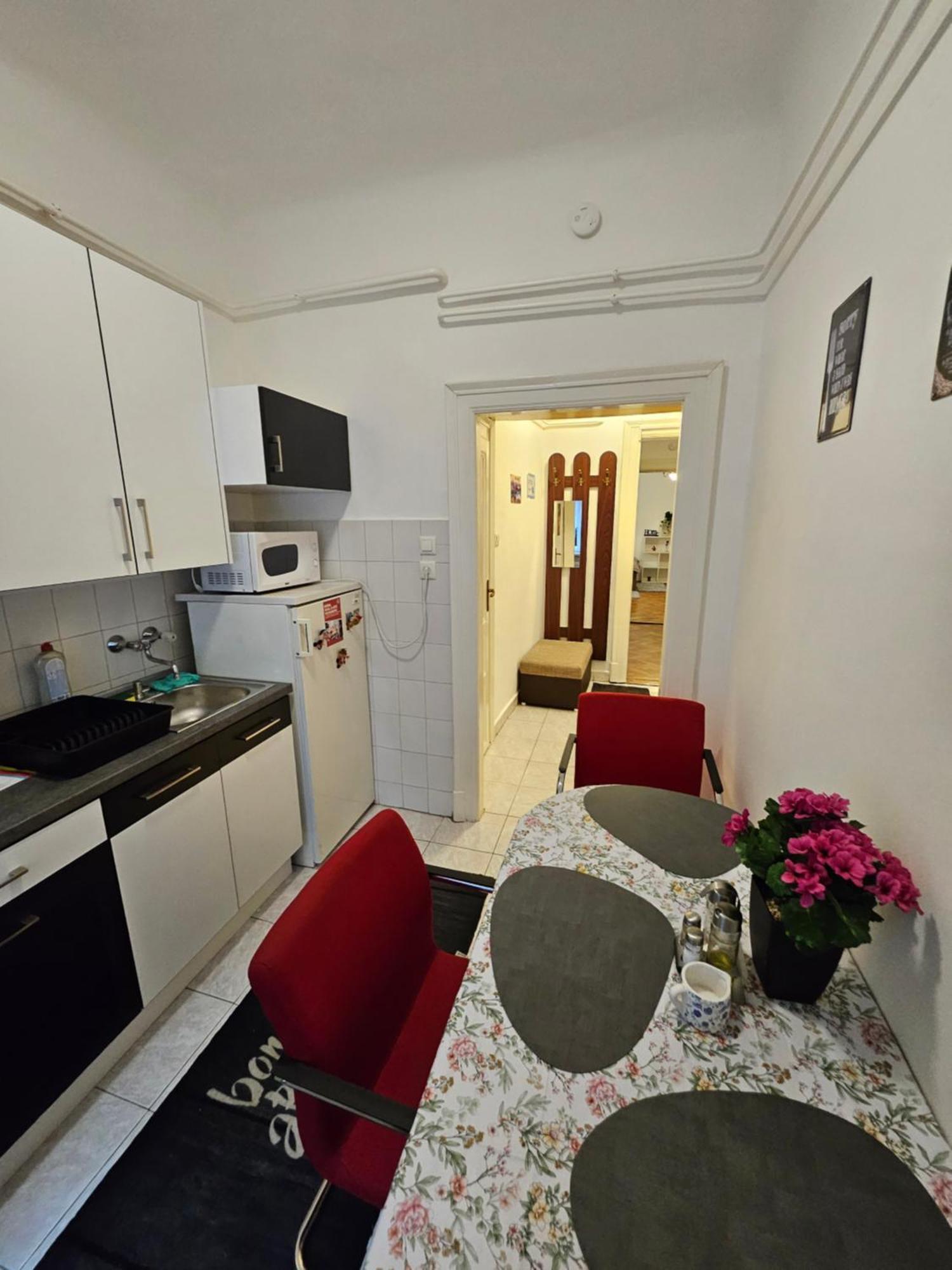 Pet Friendly 2Bdr Apartment Budapest Esterno foto